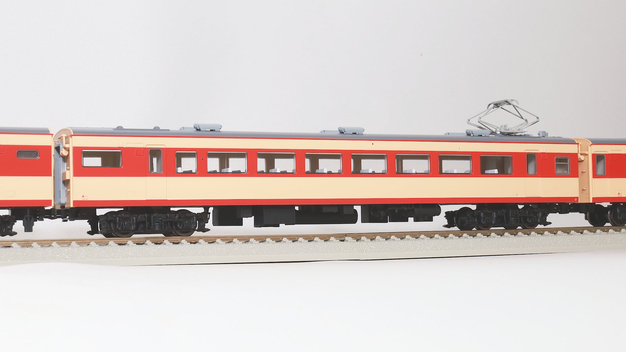 天賞堂 [55063] 157系準急色（非冷房）6輌セット (1:80 16.5mm/HOゲージ 動力車あり)