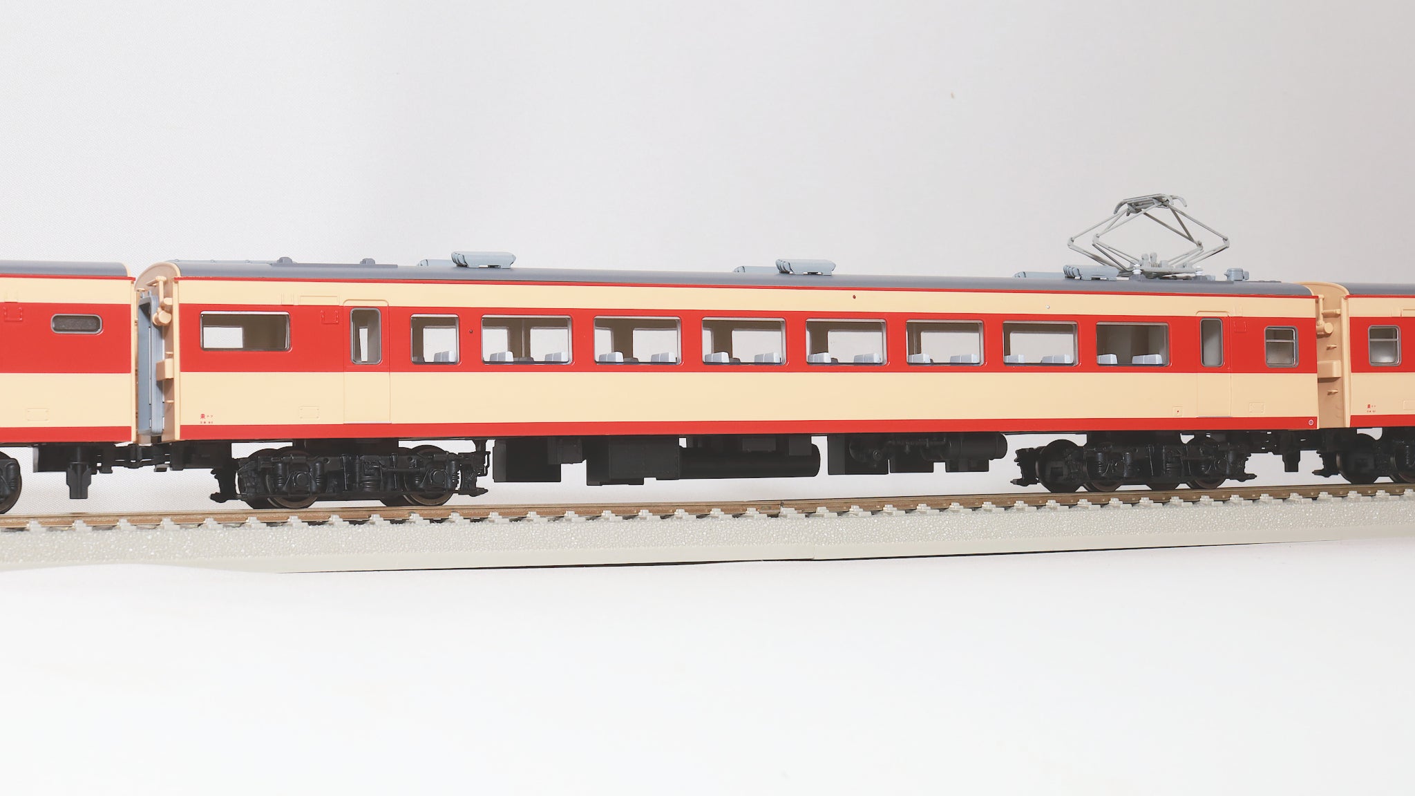 天賞堂 [55063] 157系準急色（非冷房）6輌セット (1:80 16.5mm/HOゲージ 動力車あり)