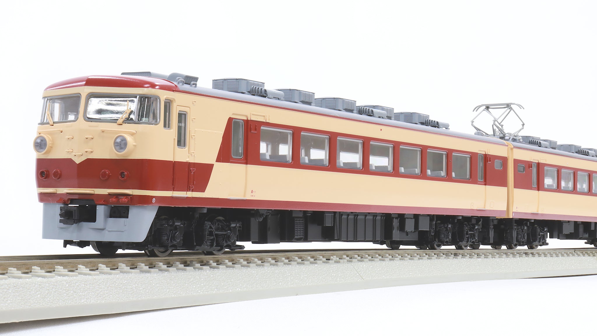 天賞堂 [55066] 157系特急色 冷房化初期 増結2輌セット (1:80 16.5mm/HOゲージ 動力車あり)