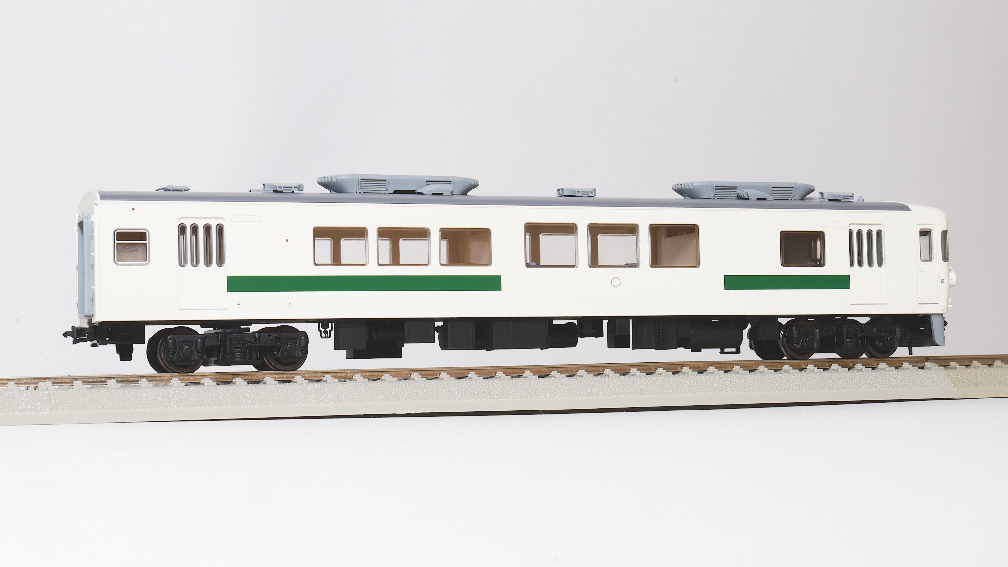 天賞堂 [55071] 157系 クロ157形 貴賓車 185系色 (1:80 16.5mm/HOゲージ 動力なし)