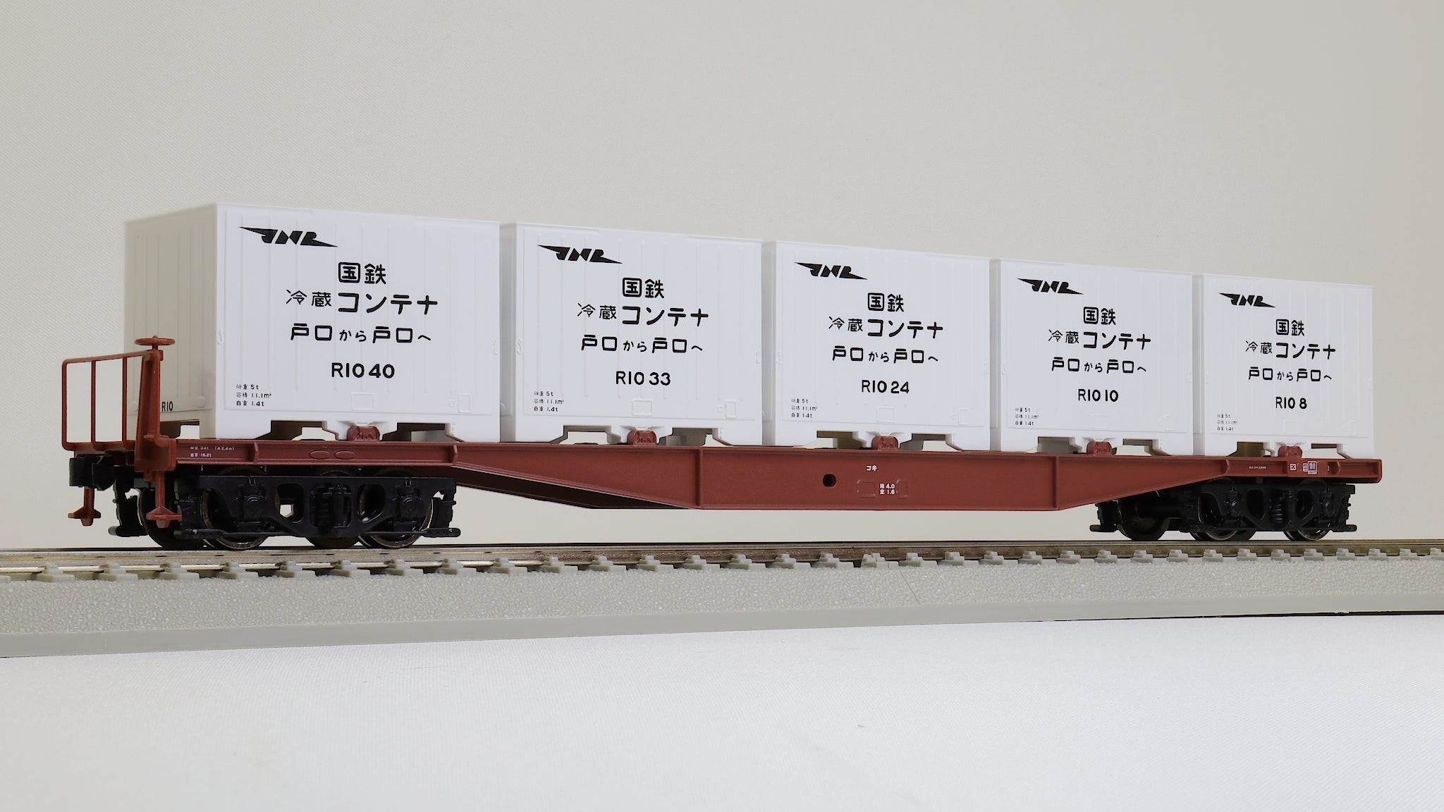 天賞堂 [58033] コキ5500形 コンテナ車 縦補強4本タイプ R10形冷蔵コンテナ積載 (1:80 16.5mm/HOゲージ 動力な –  天賞堂オンラインストア