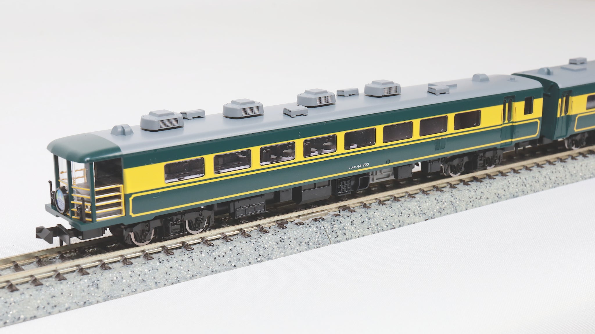 TOMIX [92819] JR 14-700系客車（サロンカーなにわ）7両セット (Nゲージ 動力なし)