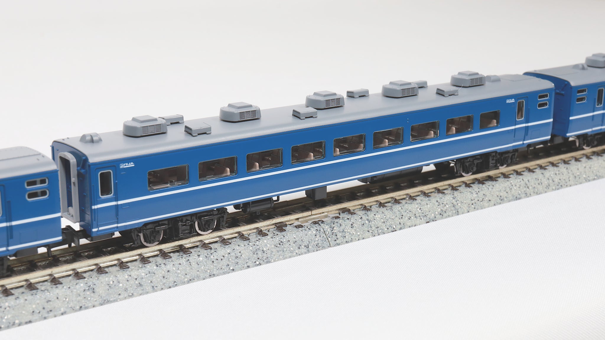 TOMIX [97607] JR 14-500系客車（はまなす）基本セット(7両) (Nゲージ 動力車なし)