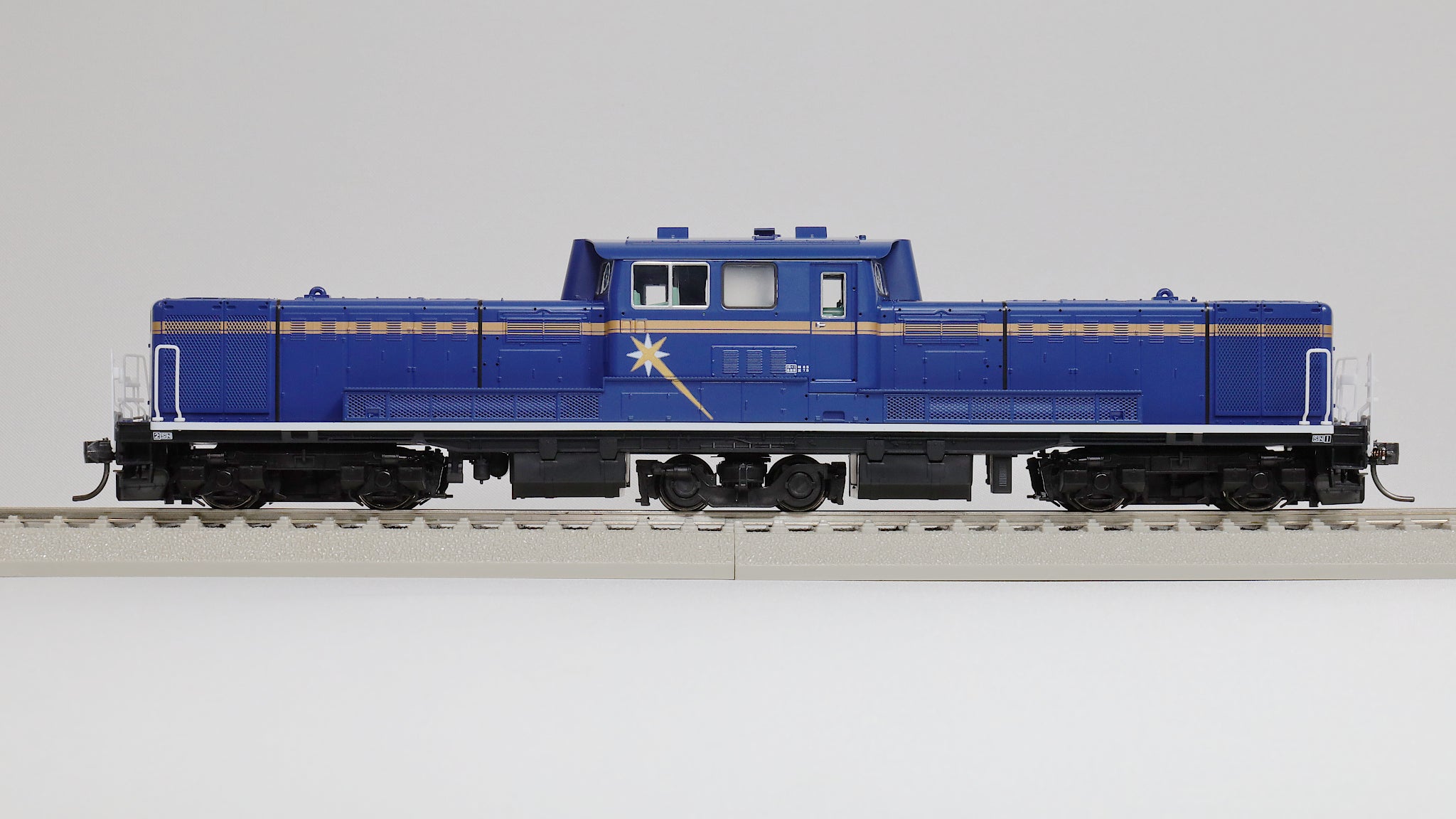 TOMIX [HO-213] JR DD51-1000形ディーゼル機関車（JR北海道色） (1:80 16.5mm/HOゲージ 動力車)